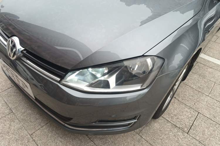 Used Volkswagen Golf 2014 1.4TSI Automatic Comfort Model Left Front Headlight