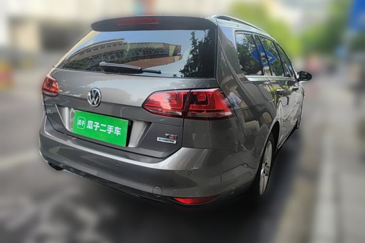 Used Volkswagen Golf 2014 1.4TSI Luxury Travel Edition Rear Right 45 Deg