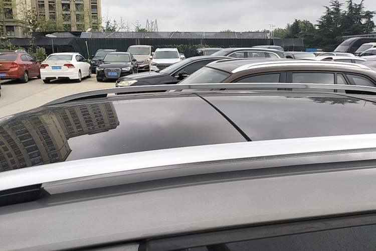 Used Volkswagen Golf 2014 1.4TSI Luxury Travel Edition Roof
