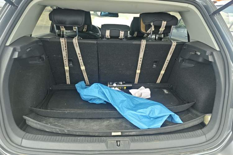 Used Volkswagen Golf 2014 1.4TSI Automatic Comfort Model Trunk