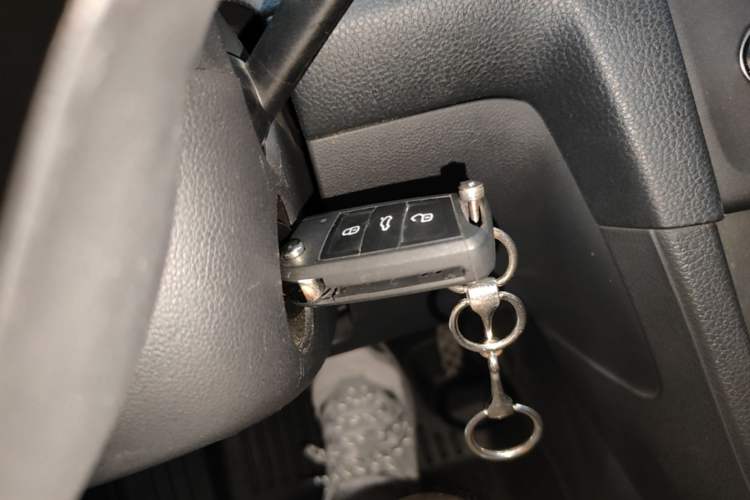 Used Volkswagen Golf 2014 1.4TSI Automatic Comfort Model Vehicle Key