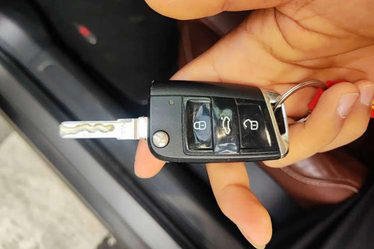 Used Volkswagen Golf 2014 1.4TSI Luxury Travel Edition Vehicle Key