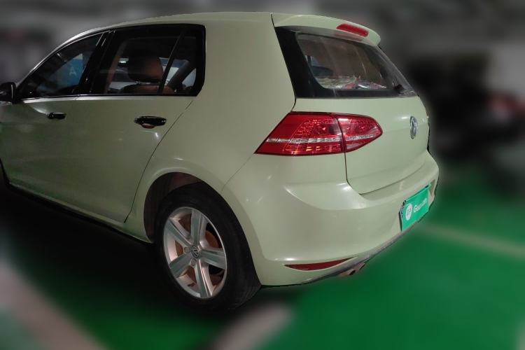 Used Volkswagen Golf 2014 1.4TSI Automatic Comfort Model Rear Left 45 Deg