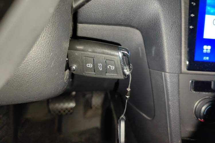 Used Volkswagen Golf 2014 1.4TSI Automatic Comfort Model Vehicle Key