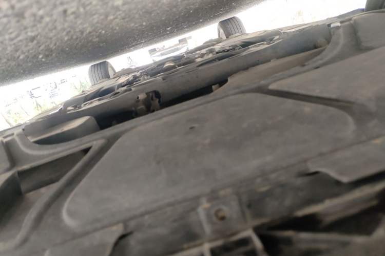 Used Volkswagen Golf 2014 1.6L Automatic Comfort Model Chassis Front