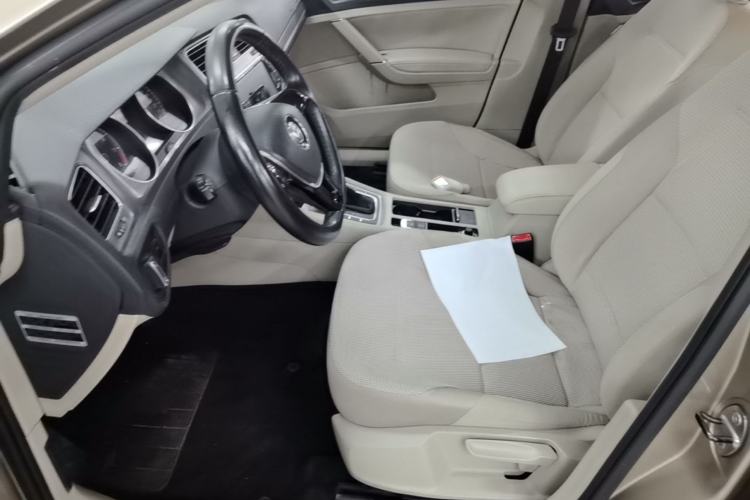 Used Volkswagen Golf 2014 1.4TSI Automatic Comfort Model Left Front Seat