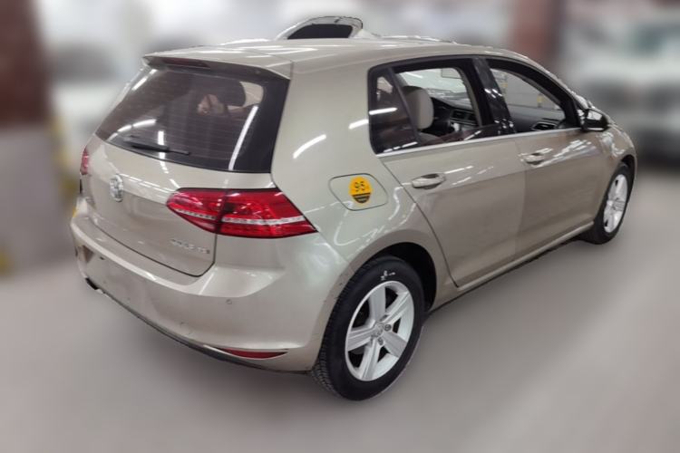 Used Volkswagen Golf 2014 1.4TSI Automatic Comfort Model Rear Right 45 Deg
