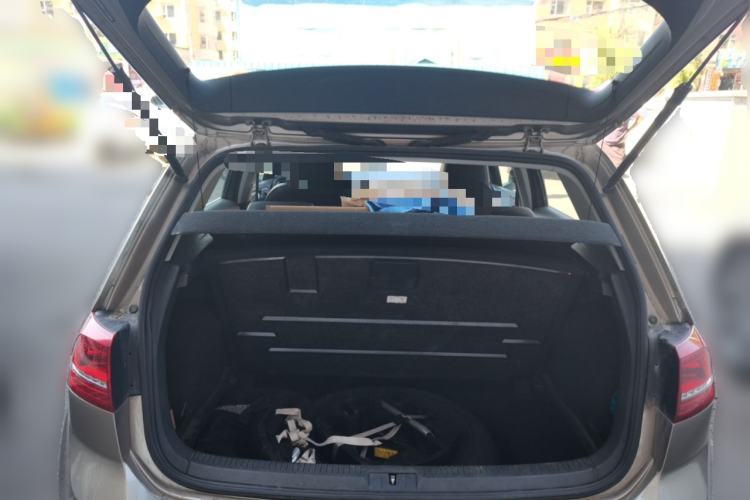 Used Volkswagen Golf 2014 1.4TSI Automatic Comfort Model Trunk