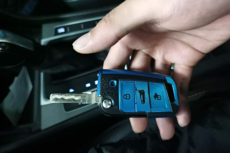 Used Volkswagen Golf 2014 1.4TSI Automatic Comfort Model Vehicle Key