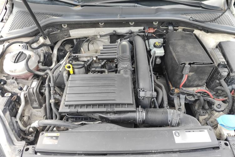 Used Volkswagen Golf 2014 1.4TSI Luxury Travel Edition Engine Bay