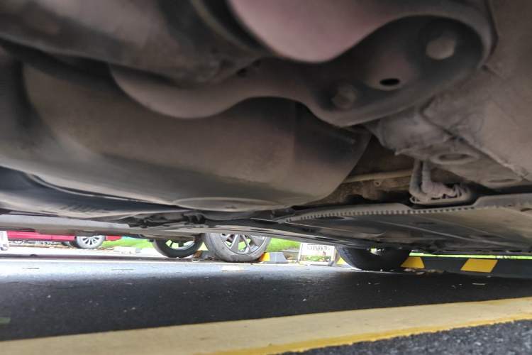 Used Volkswagen Golf 2014 1.6L Automatic Fashion Model Chassis Rear