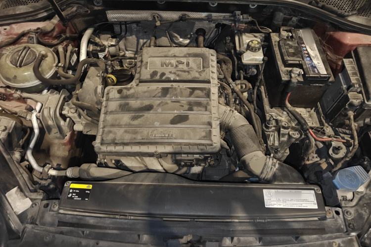 Used Volkswagen Golf 2014 1.6L Automatic Comfort Model Engine Bay