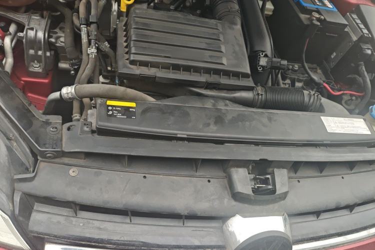 Used Volkswagen Golf 2014 1.4TSI Automatic Comfort Model Engine Bay