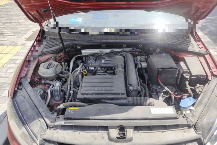 Used Volkswagen Golf 2014 1.4TSI Automatic Comfort Model Engine Bay