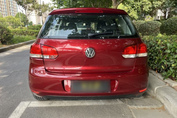 Used Volkswagen Golf 2014 1.6L Automatic Comfort Model Exterior 2