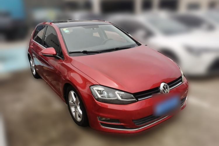 Used Volkswagen Golf 2014 1.6L Automatic Comfort Model Front Right 45 Deg