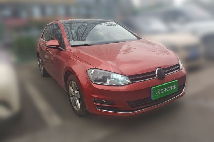 Used Volkswagen Golf 2014 1.4TSI Automatic Comfort Model Front Right 45 Deg