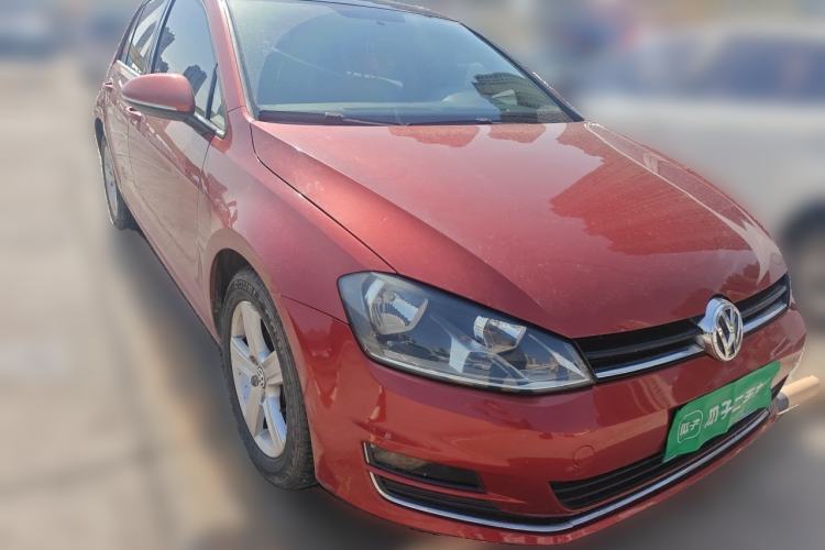Used Volkswagen Golf 2014 1.6L Automatic Comfort Model Front Right 45 Deg