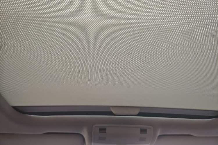 Used Volkswagen Golf 2014 1.4TSI Automatic Comfort Model Headliner