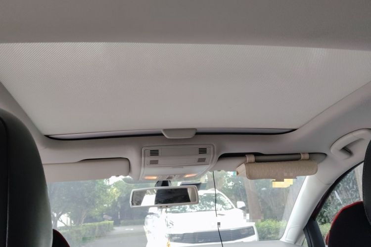 Used Volkswagen Golf 2014 1.4TSI Automatic Luxury Model Headliner