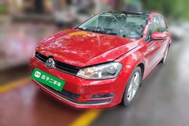 Ojetý Volkswagen Golf 2014 1.6L Automatic Comfort Model