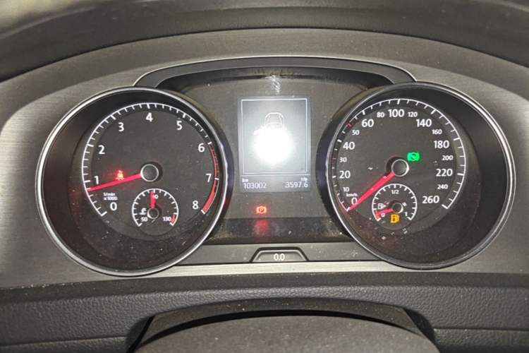 Used Volkswagen Golf 2014 1.4TSI Automatic Comfort Model Instrument Cluster