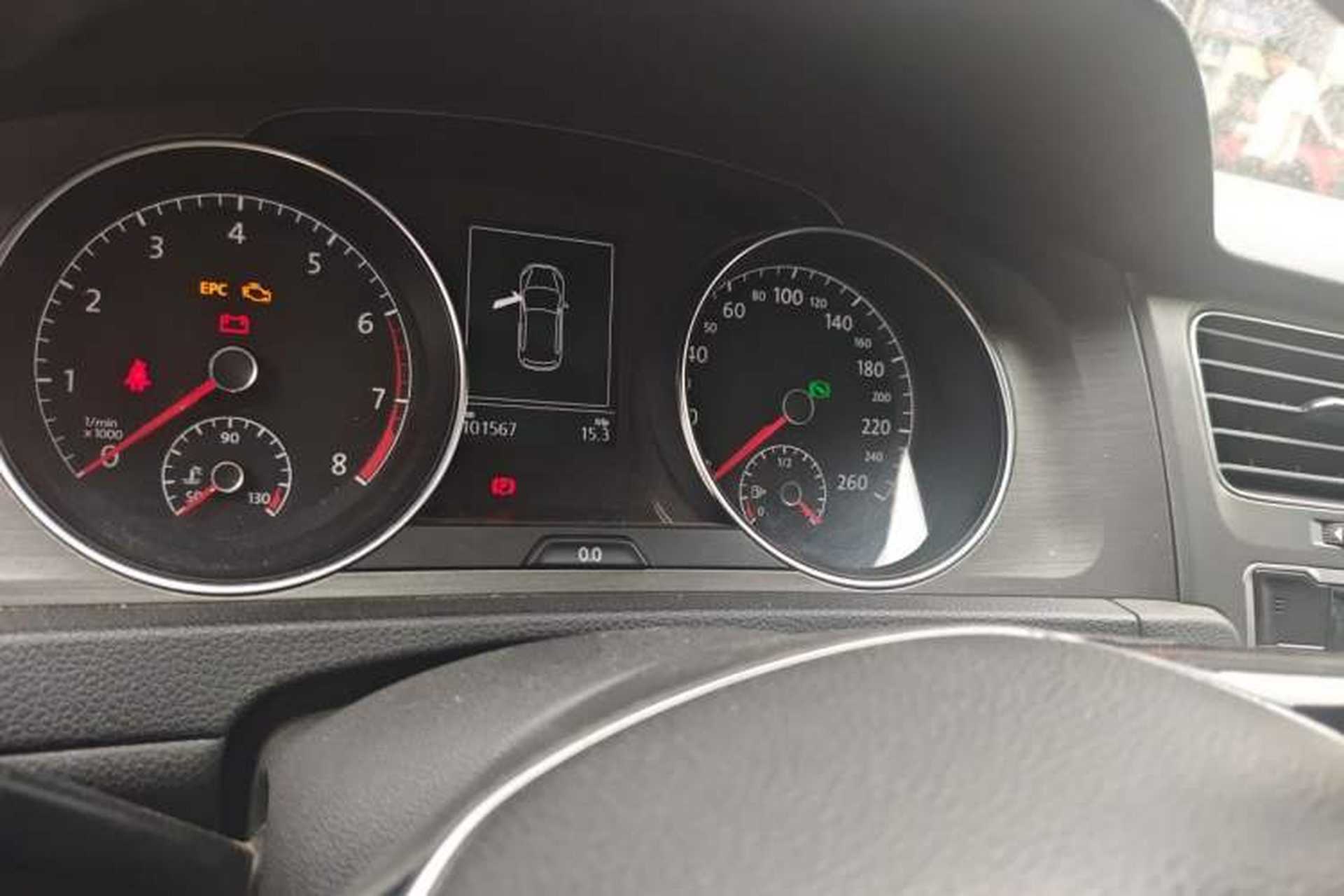 Used Volkswagen Golf 2014 1.4TSI Automatic Comfort Model Instrument Cluster