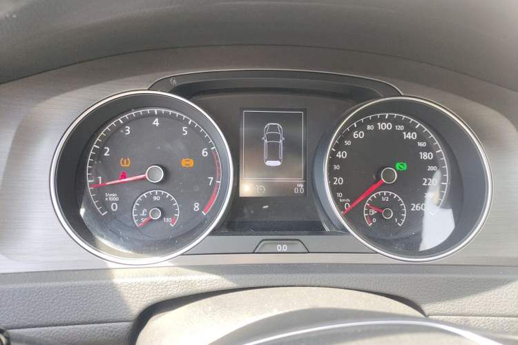 Used Volkswagen Golf 2014 1.4TSI Automatic Comfort Model Instrument Cluster