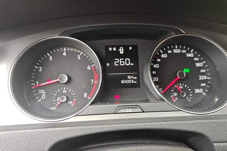Used Volkswagen Golf 2014 1.6L Automatic Fashion Model Instrument Cluster