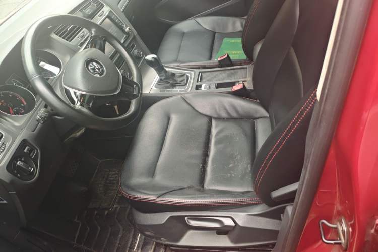 Used Volkswagen Golf 2014 1.4TSI Automatic Comfort Model Left Front Seat