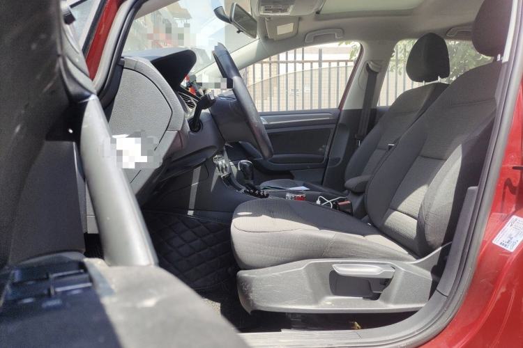 Used Volkswagen Golf 2014 1.4TSI Automatic Comfort Model Left Front Seat