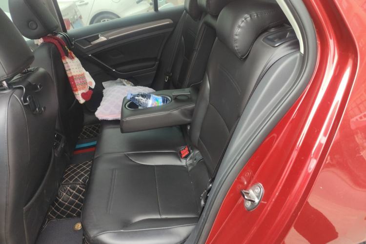 Used Volkswagen Golf 2014 1.6L Automatic Comfort Model Left Rear Seat