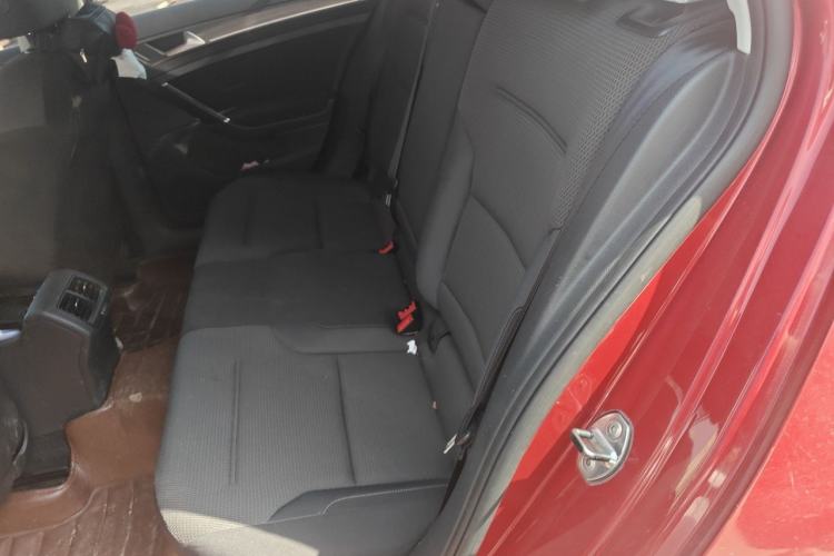Used Volkswagen Golf 2014 1.6L Automatic Comfort Model Left Rear Seat