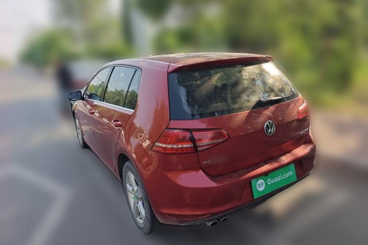 Used Volkswagen Golf 2014 1.4TSI Automatic Luxury Model Rear Left 45 Deg