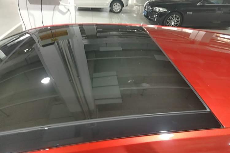 Used Volkswagen Golf 2014 1.6L Automatic Comfort Model Roof