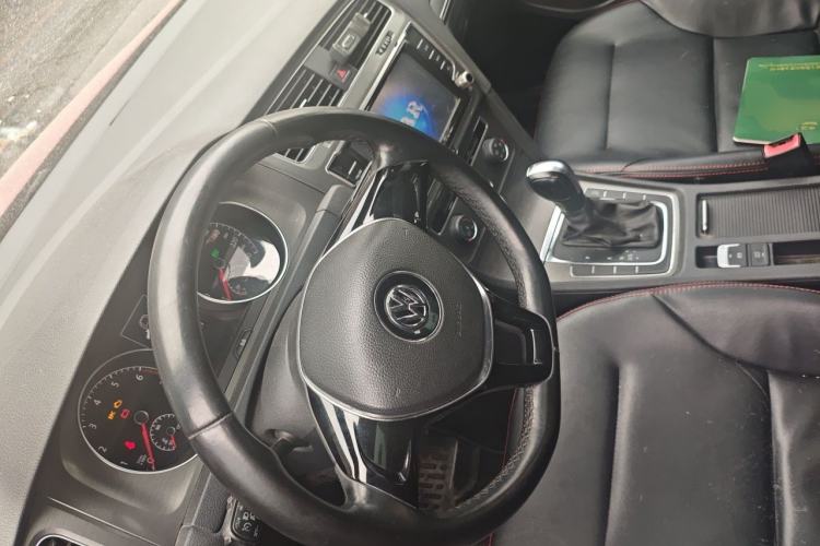 Used Volkswagen Golf 2014 1.4TSI Automatic Comfort Model Steering Wheel