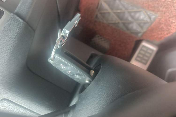 Used Volkswagen Golf 2014 1.4TSI Automatic Comfort Model Vehicle Key