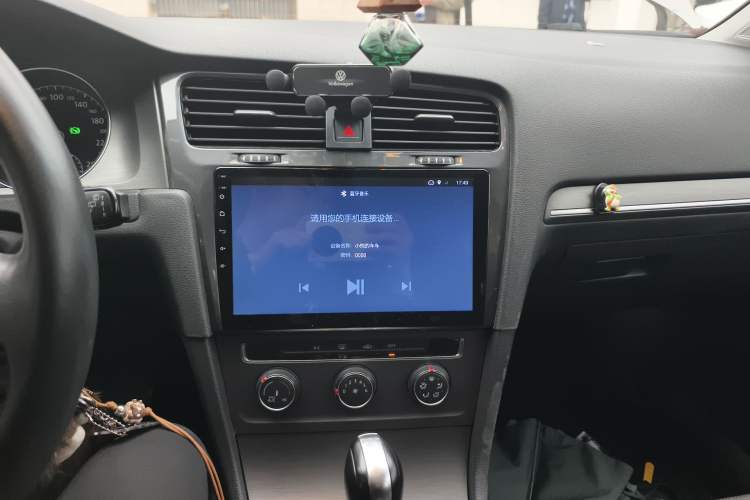 Used Volkswagen Golf 2014 1.4TSI Automatic Comfort Model Audio And AC Panel