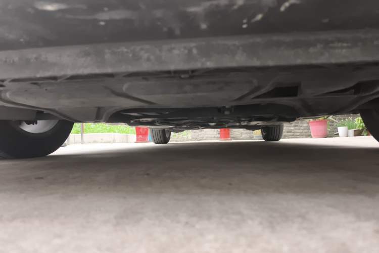 Used Volkswagen Golf 2014 1.4TSI Automatic Comfort Model Chassis Front