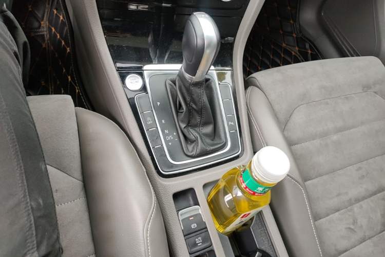 Used Volkswagen Golf 2014 1.4TSI Automatic Flagship Model Gear Lever
