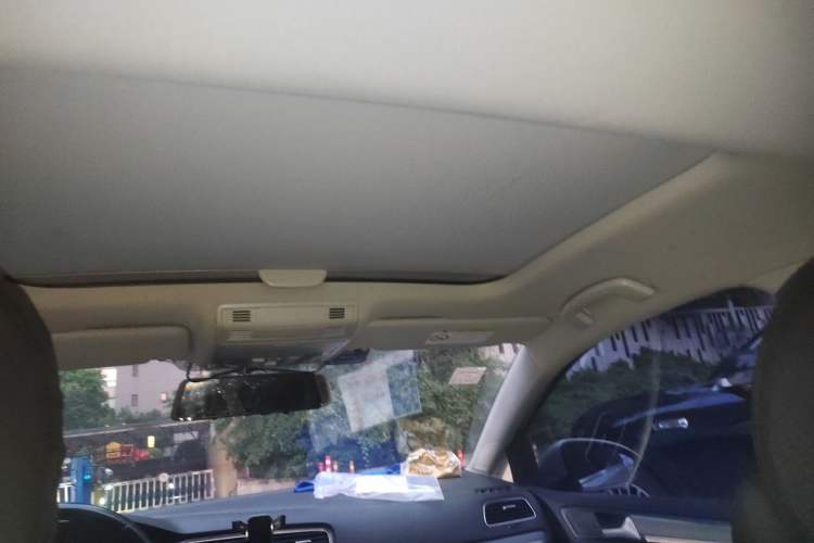 Used Volkswagen Golf 2014 1.4TSI Automatic Comfort Model Headliner