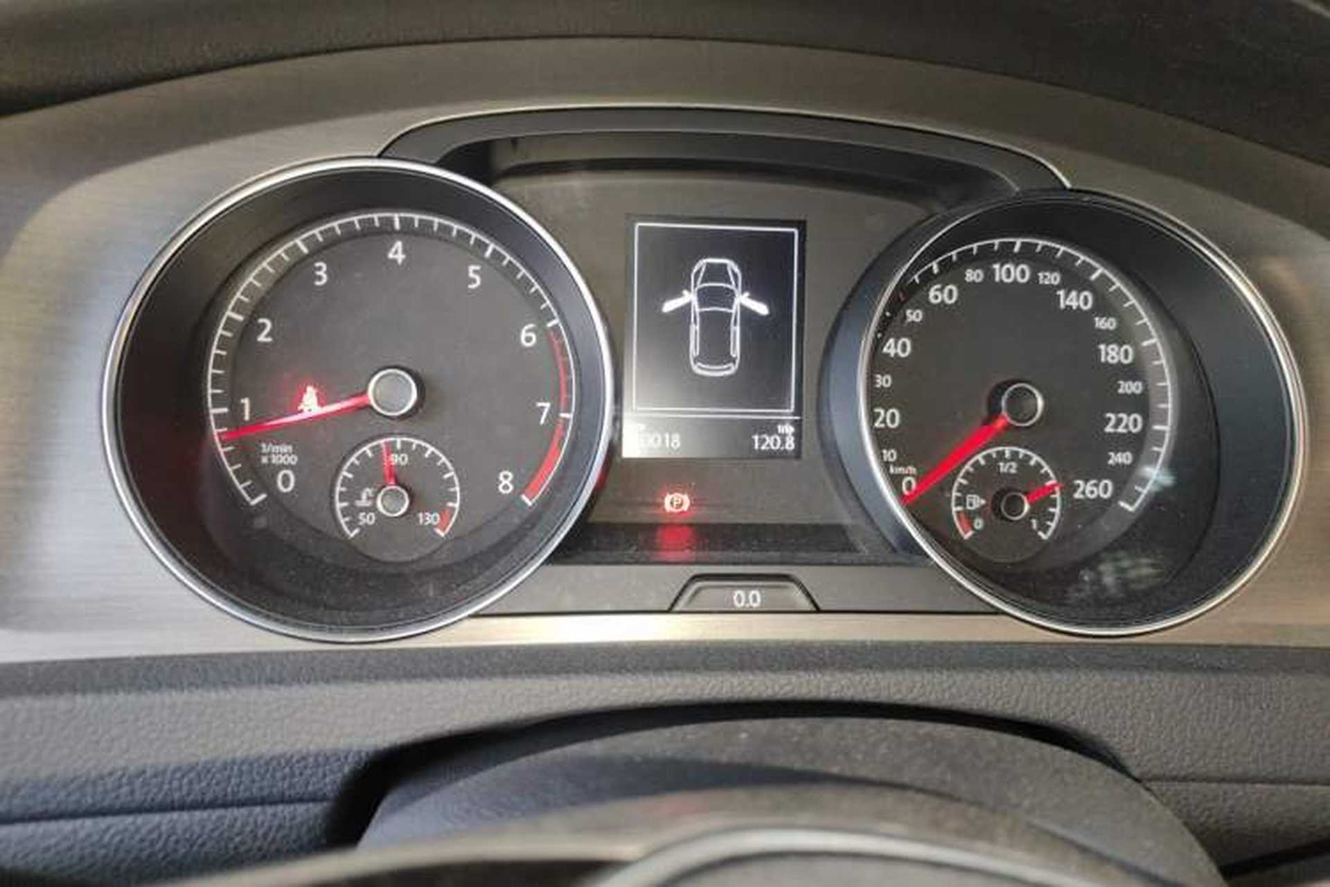 Used Volkswagen Golf 2014 1.6L Automatic Comfort Model Instrument Cluster