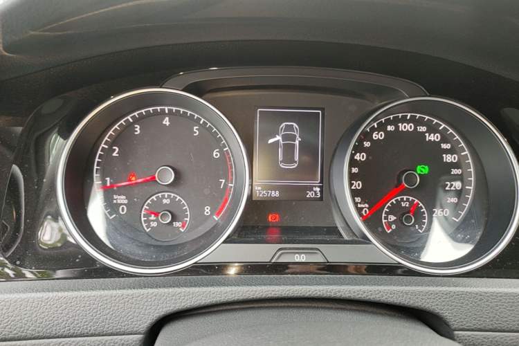 Used Volkswagen Golf 2014 1.4TSI Automatic Flagship Model Instrument Cluster