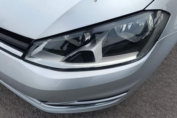Used Volkswagen Golf 2014 1.4TSI Automatic Comfort Model Left Front Headlight