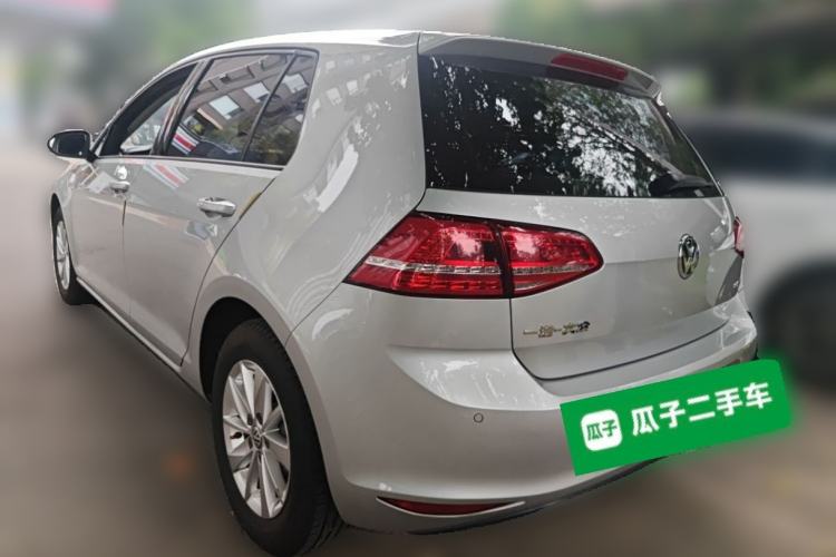 Used Volkswagen Golf 2014 1.6L Automatic Fashion Model Rear Left 45 Deg