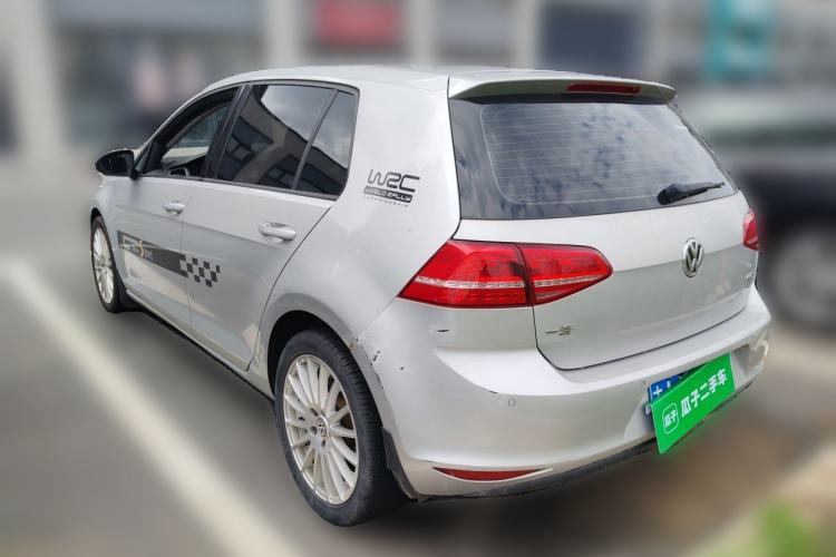 Used Volkswagen Golf 2014 1.6L Manual Fashion Edition Rear Left 45 Deg