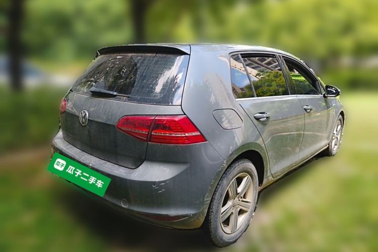 Used Volkswagen Golf 2014 1.4TSI Automatic Luxury Model Rear Right 45 Deg