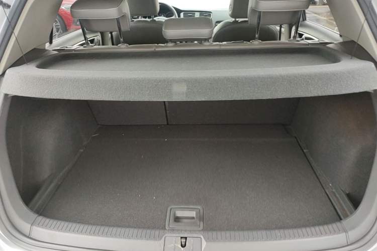 Used Volkswagen Golf 2014 1.4TSI Automatic Flagship Model Trunk