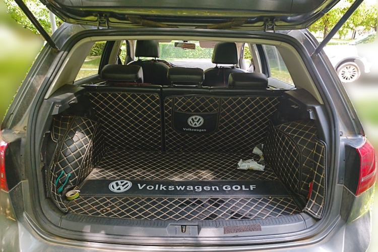 Used Volkswagen Golf 2014 1.4TSI Automatic Luxury Model Trunk