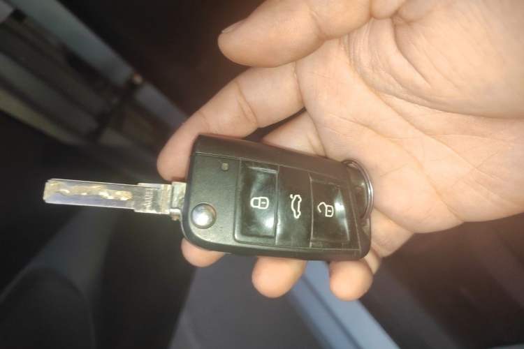 Used Volkswagen Golf 2014 1.4TSI Automatic Comfort Model Vehicle Key